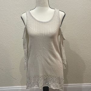 LC Lauren Conrad‎ Cold Shoulder Knit Sweater